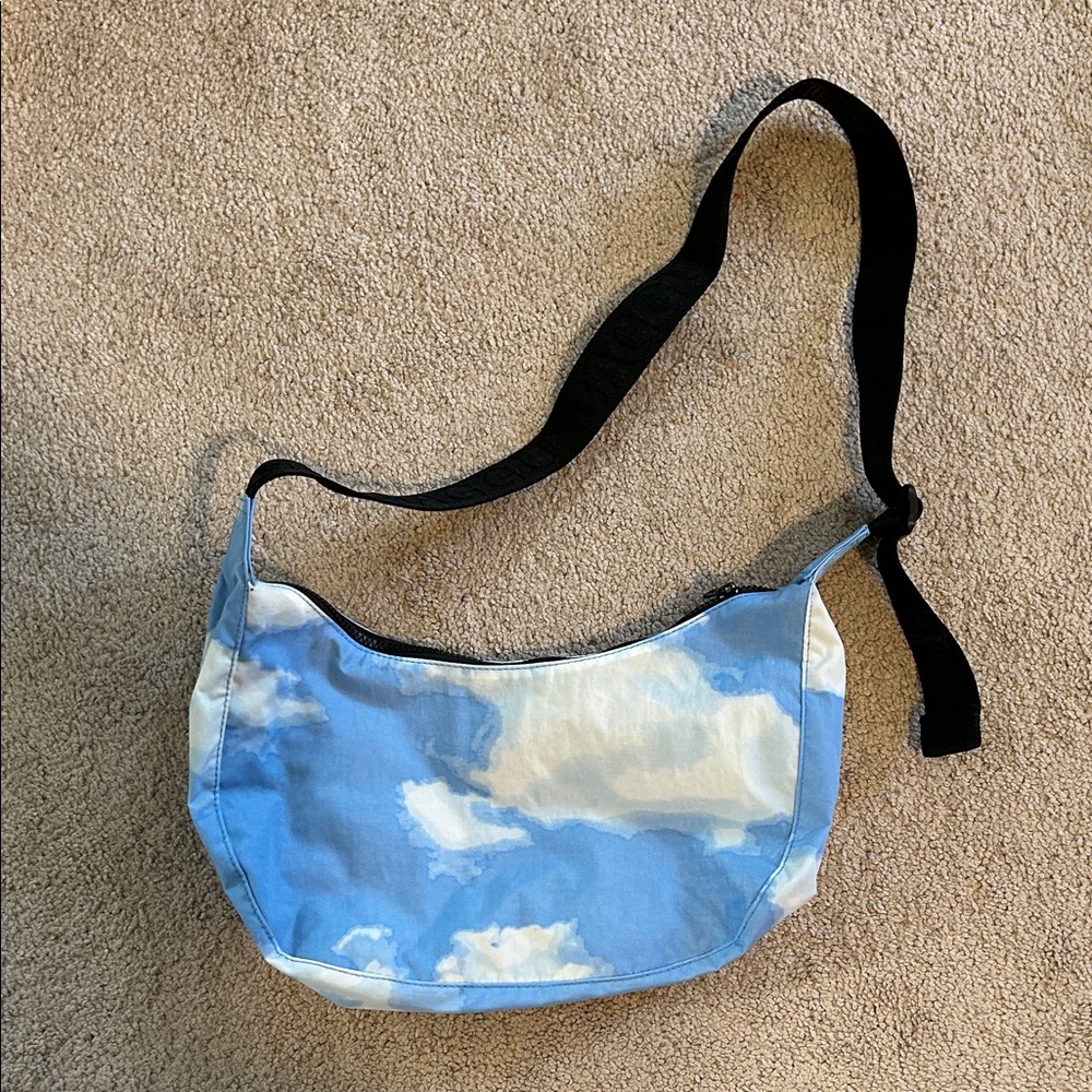 BAGGU cloud crescent crossbody bag